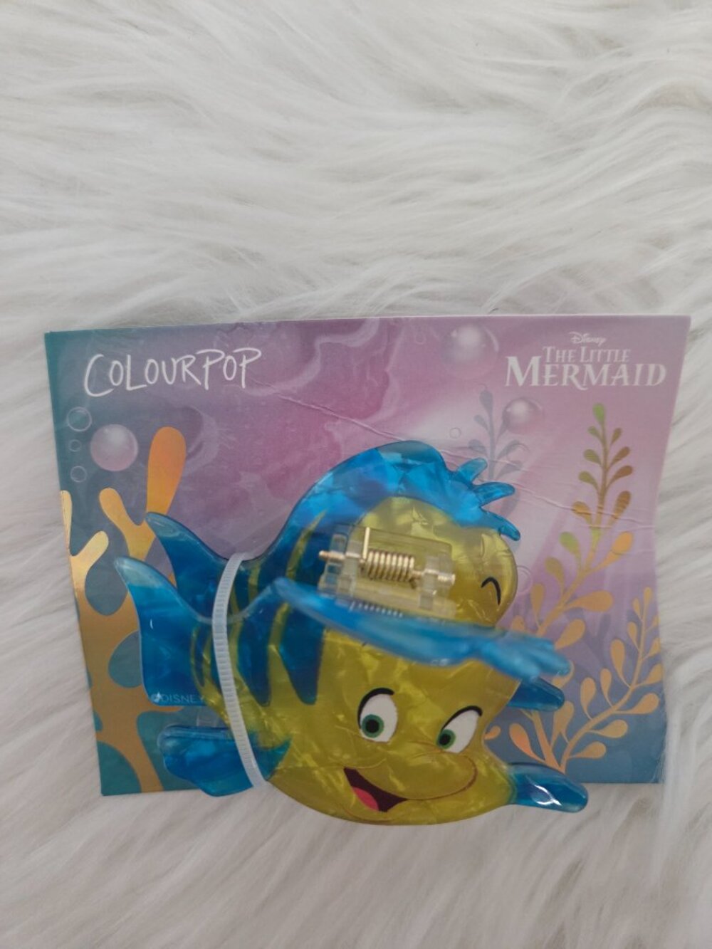 Colourpop x Little Mermaid Flounder Claw Clip - Picture 5 of 6